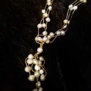 River pearl drop necklace